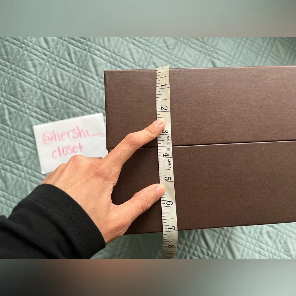 Authentic Louis Vuitton Large Brown Box Paper Shopping Storage